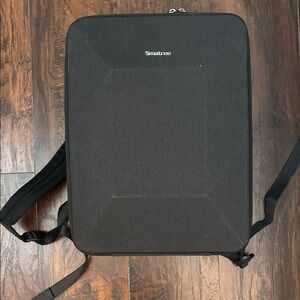 Smatree Black Backpack